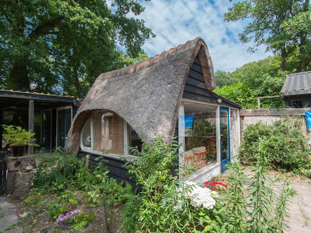 Calm Holiday Home In Bergen North Holland Экстерьер фото